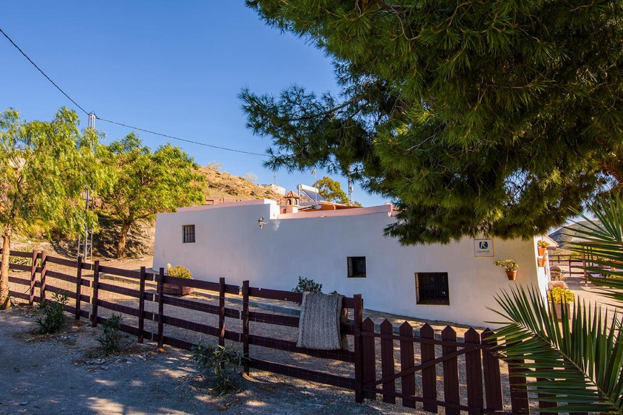 Bed and Breakfast Cortijo 4 Elementos Лукайнена-де-лас-Торрес Экстерьер фото